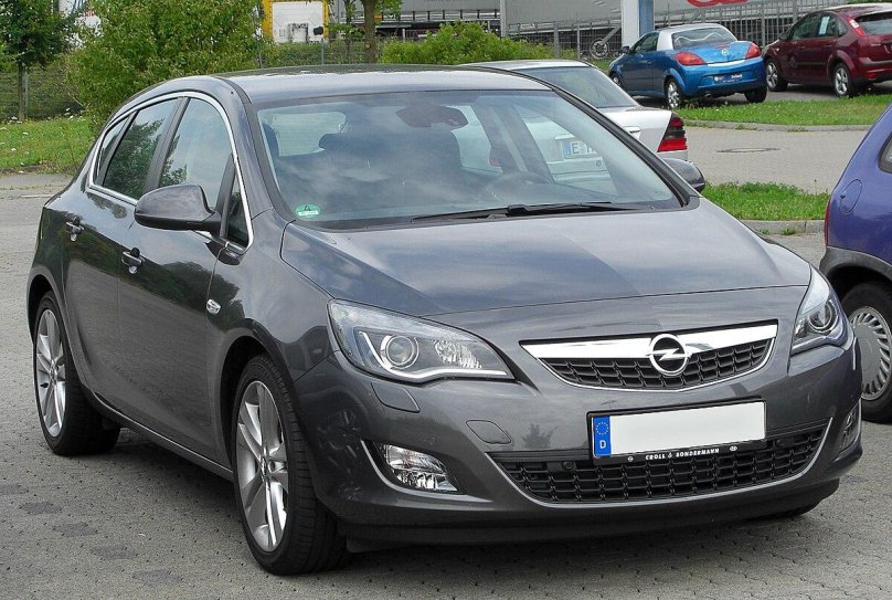 Opel Astra j