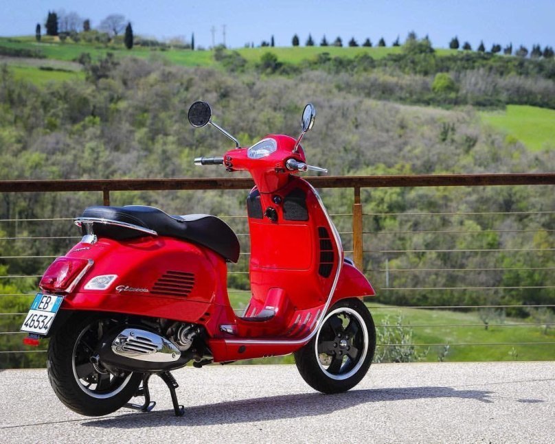 Веспа GTS 300 super