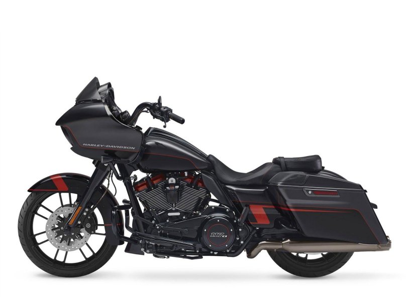 Harley Davidson Road Glide CVO 2022