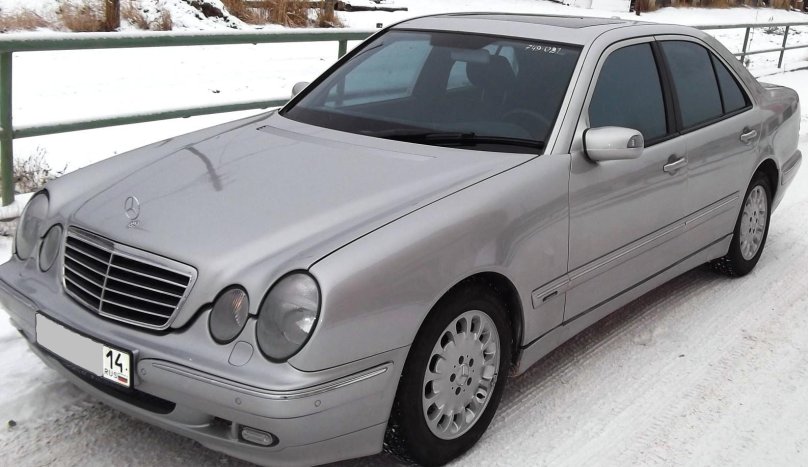 Мерседес е320
