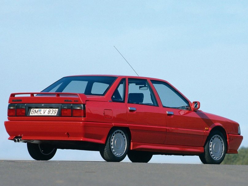 Renault 21 седан