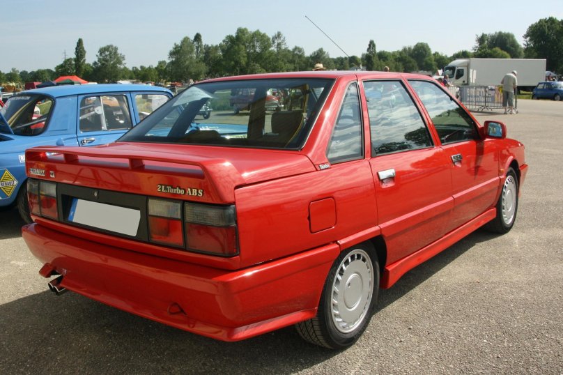 Renault 21 Turbo