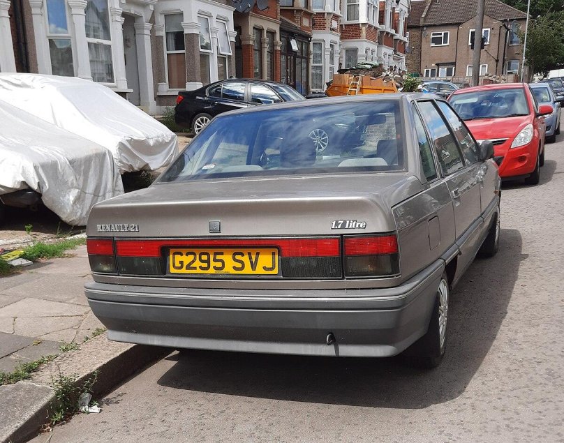 Рено 21 GTS