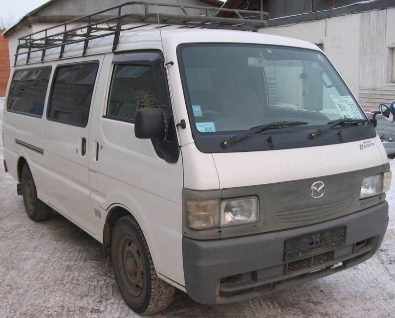 Mazda Brawny Bongo 2001