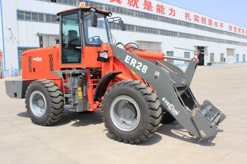 Погрузчик фронтальный Everun