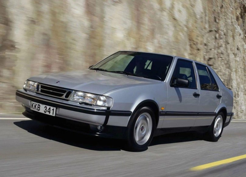 Saab 9000 CSE