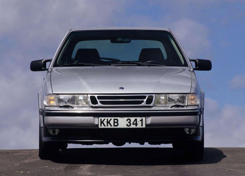 Saab 9000 2