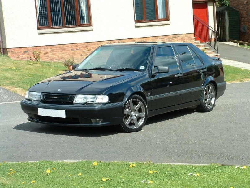 Сааб 9000