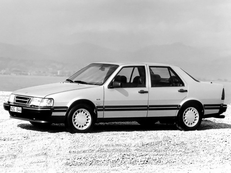 Saab 9000 седан