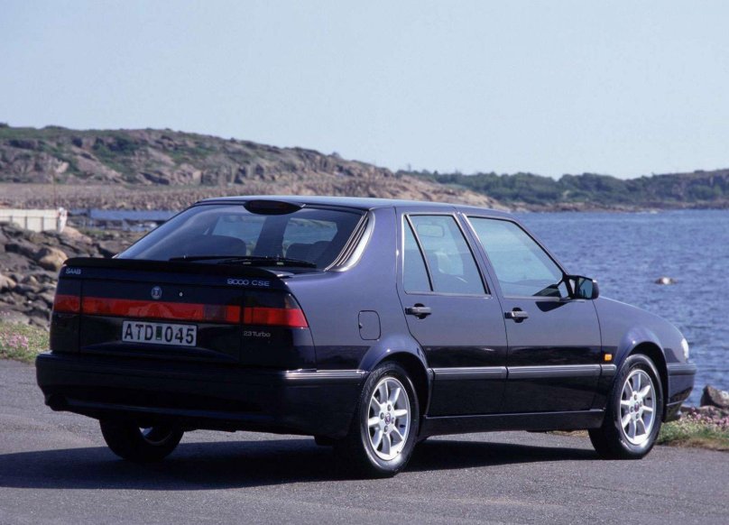 Saab 9000 CSE