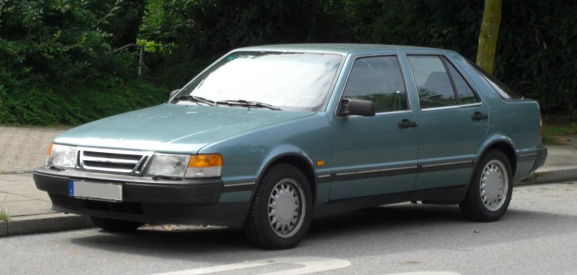 Saab 9000 седан