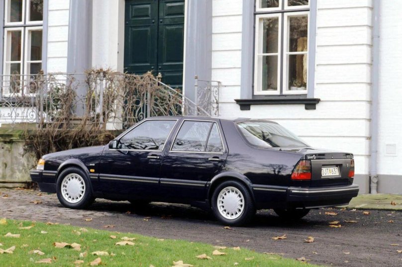 Saab 9000 1