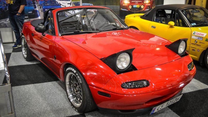 Mazda Miata na салон