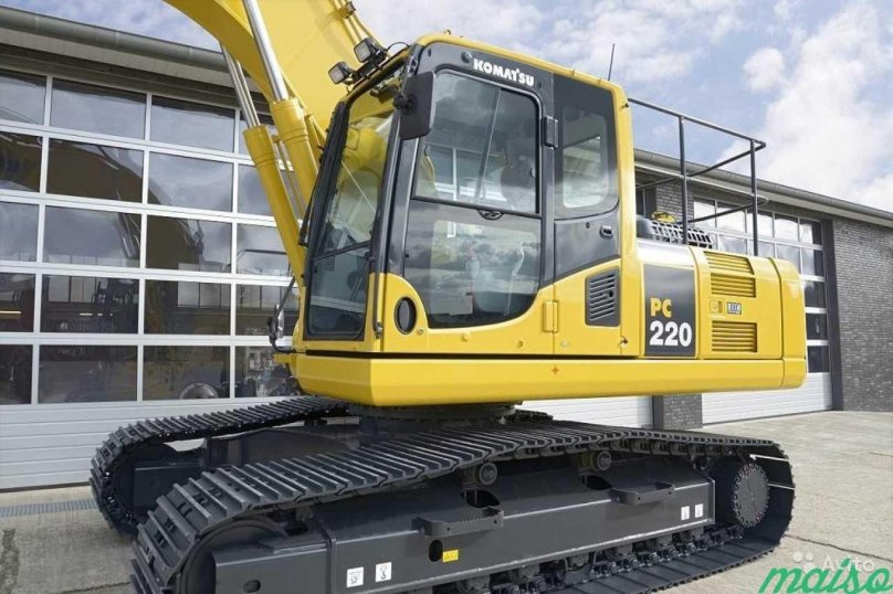 Экскаватор Komatsu pc220