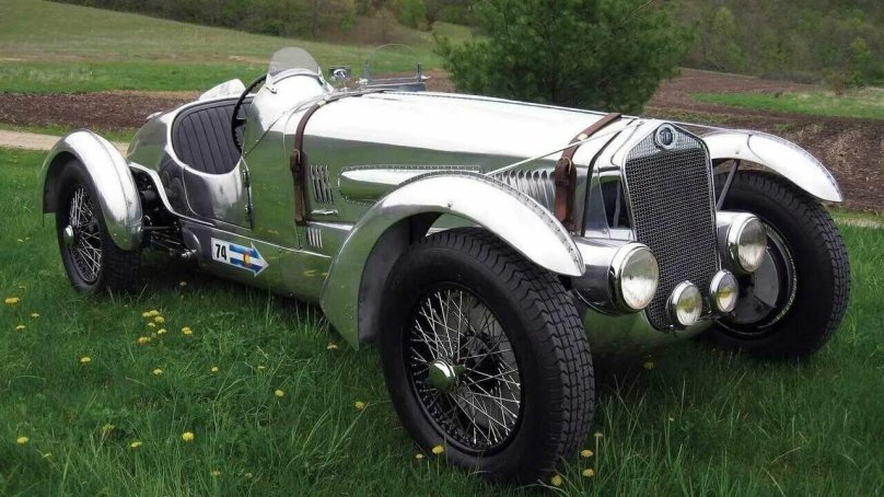 Ретро автомобиль