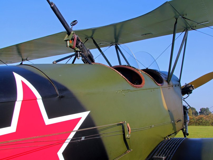 У-2 биплан кабина