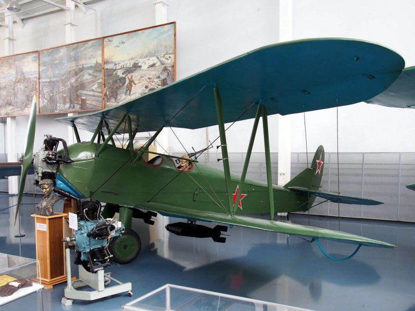 По-2 в Монино