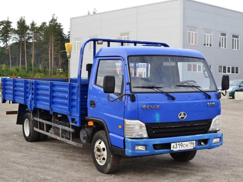 Грузовой бортовой BAW-Феникс