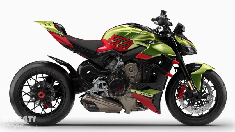 Ducati v4 Street Fighter