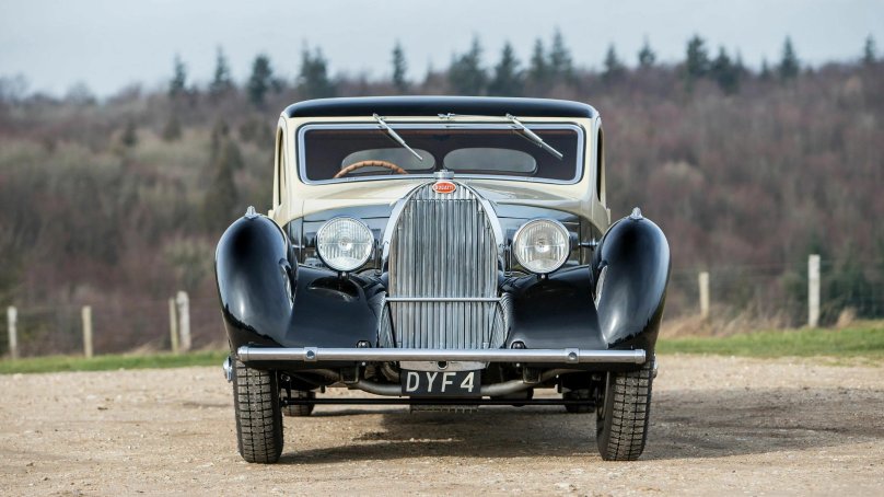 Bugatti Type 57 Atalante Faux Cabriolet 1935