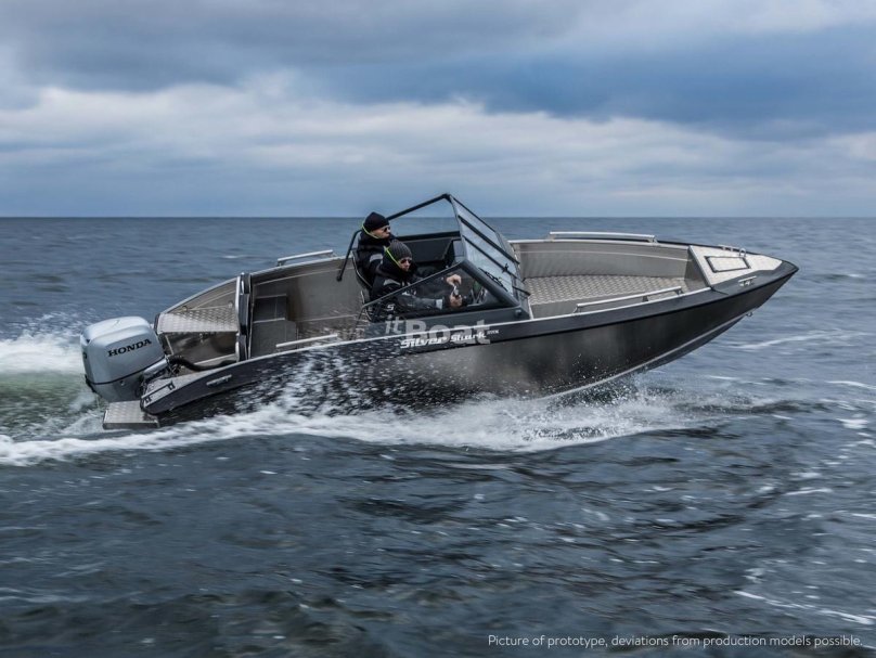 Катер Silver Shark