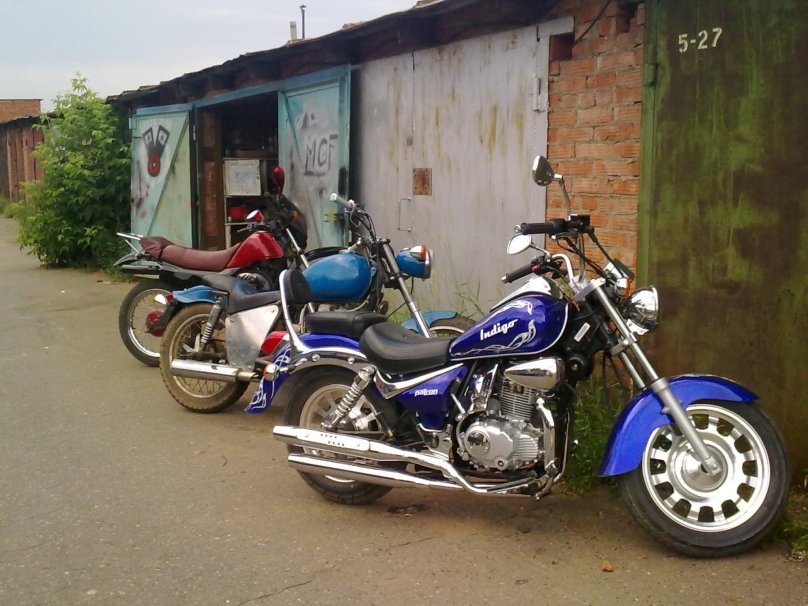 Мотоцикл Indigo patron 150