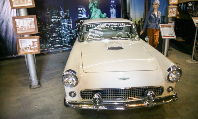 Музей ретро автомобилей Екатеринбург реактивная 81