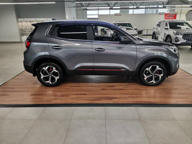 Chery Tiggo 4 серый