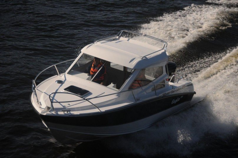 Silver Eagle Star Cabin 690