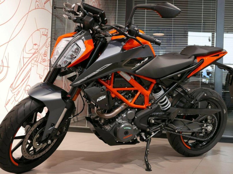 KTM Duke 390 2023