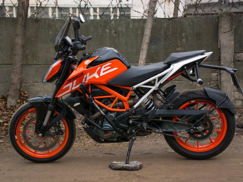 КТМ Дюк 390