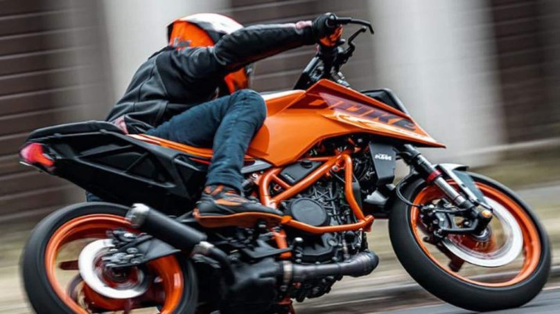 KTM Duke 390 2023