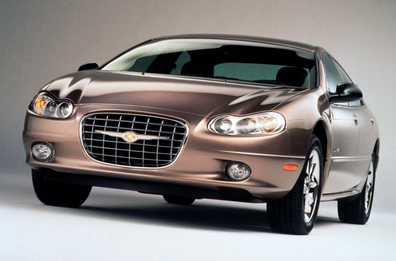 Крайслер LHS 2001