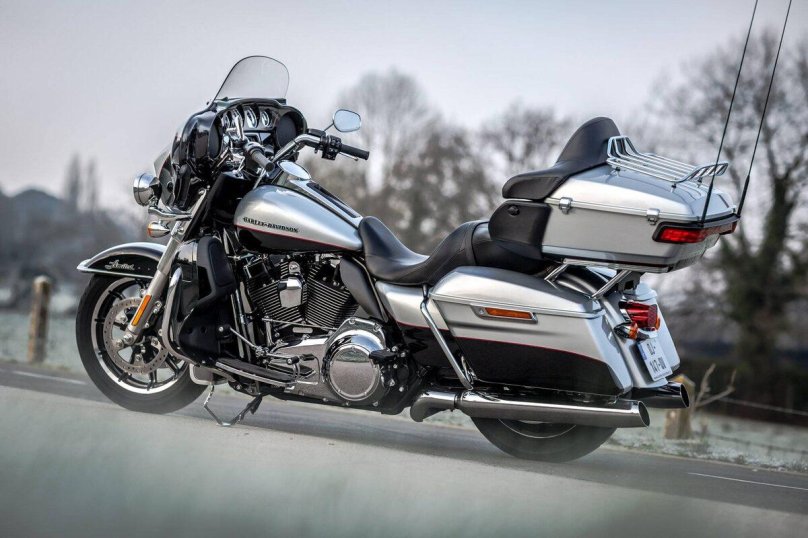 Харлей Дэвидсон Электра Глайд 2021