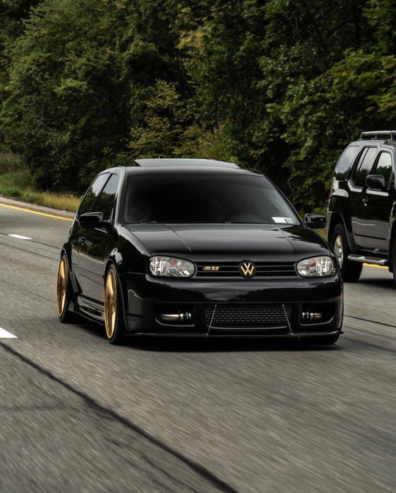 Volkswagen Golf 4 GTI