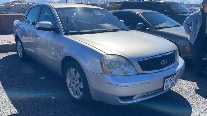 Ford Five hundred 2004