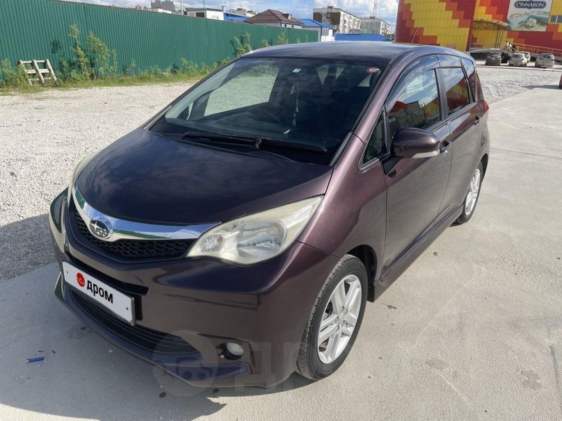 Тойота Рактис Субару Трезия