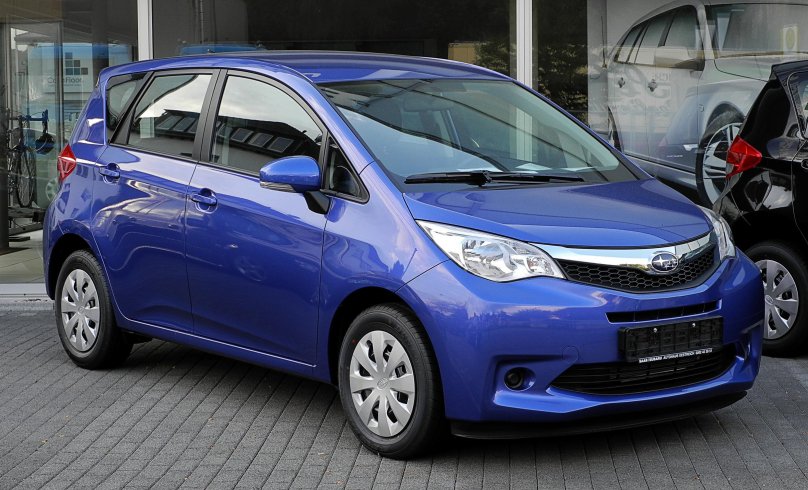 Subaru Trezia 2012
