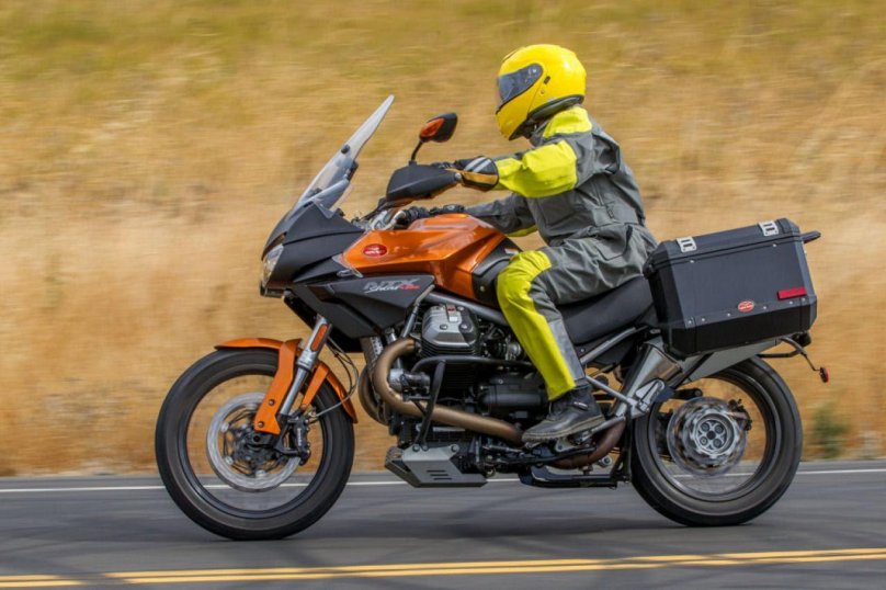 Мото Гуцци 1200