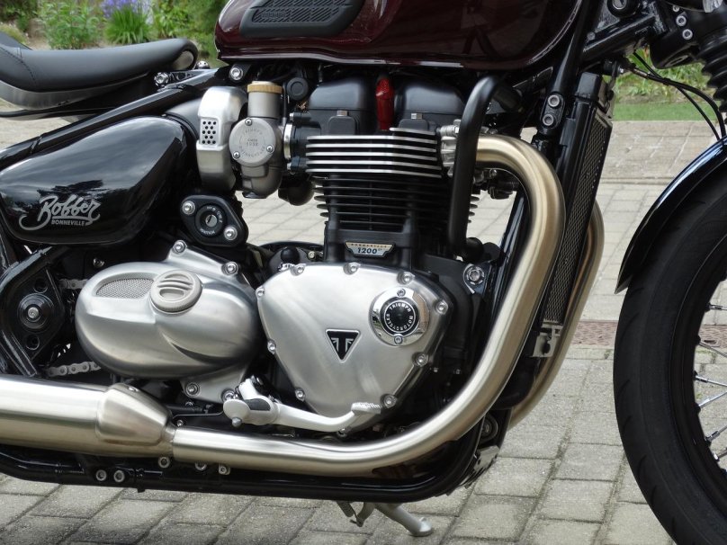 Triumph Bonneville 1200 кубов