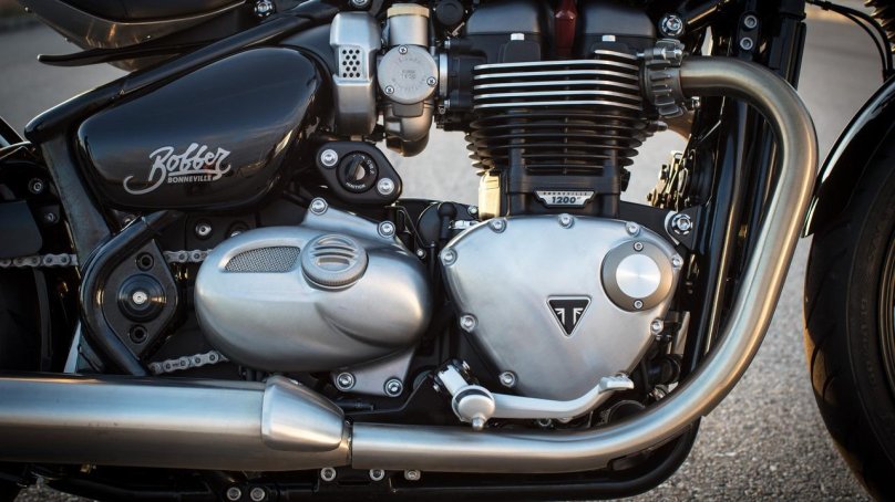 Triumph Bonneville Bobber 1200 воздушный фильтр