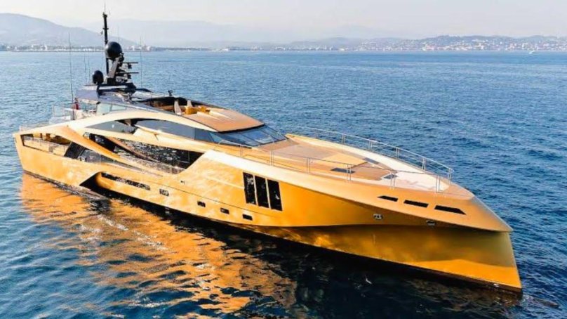 Яхта Палмер Джонсон Khalilah