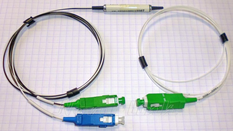 Фильтр FWDM-tv1550-SB-P(1520-1600)-R(1260-1500)-443 (Pass: SC/APC, com: SC/APC, Exp:SC/UPC), small Box