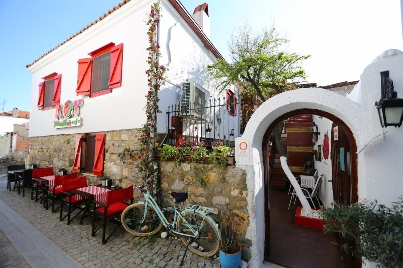 Сеферихисар отели