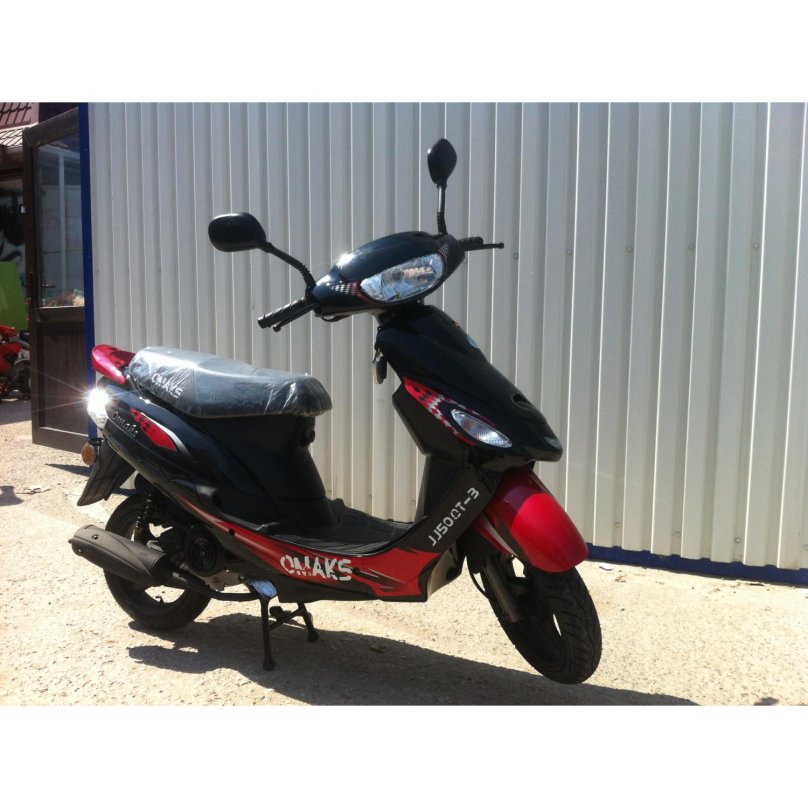 Скутер Omaks 50