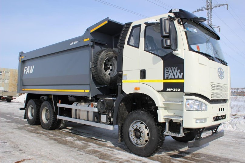 FAW CA 3250 самосвал