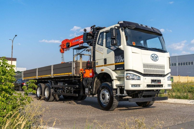 FAW ca3250 с КМУ