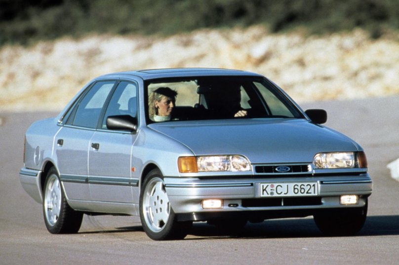 Ford Scorpio 1990