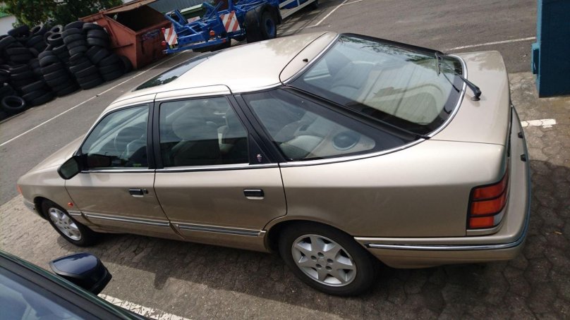 Форд Скорпио хэтчбек