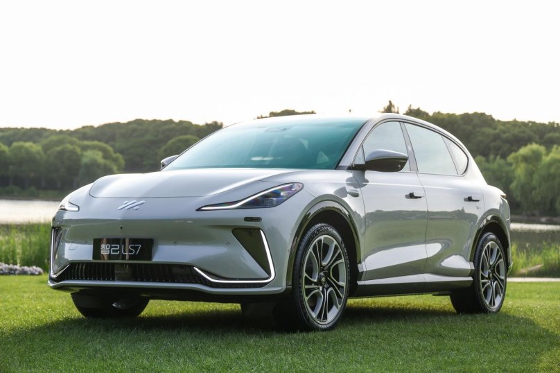 Внедорожники 2023